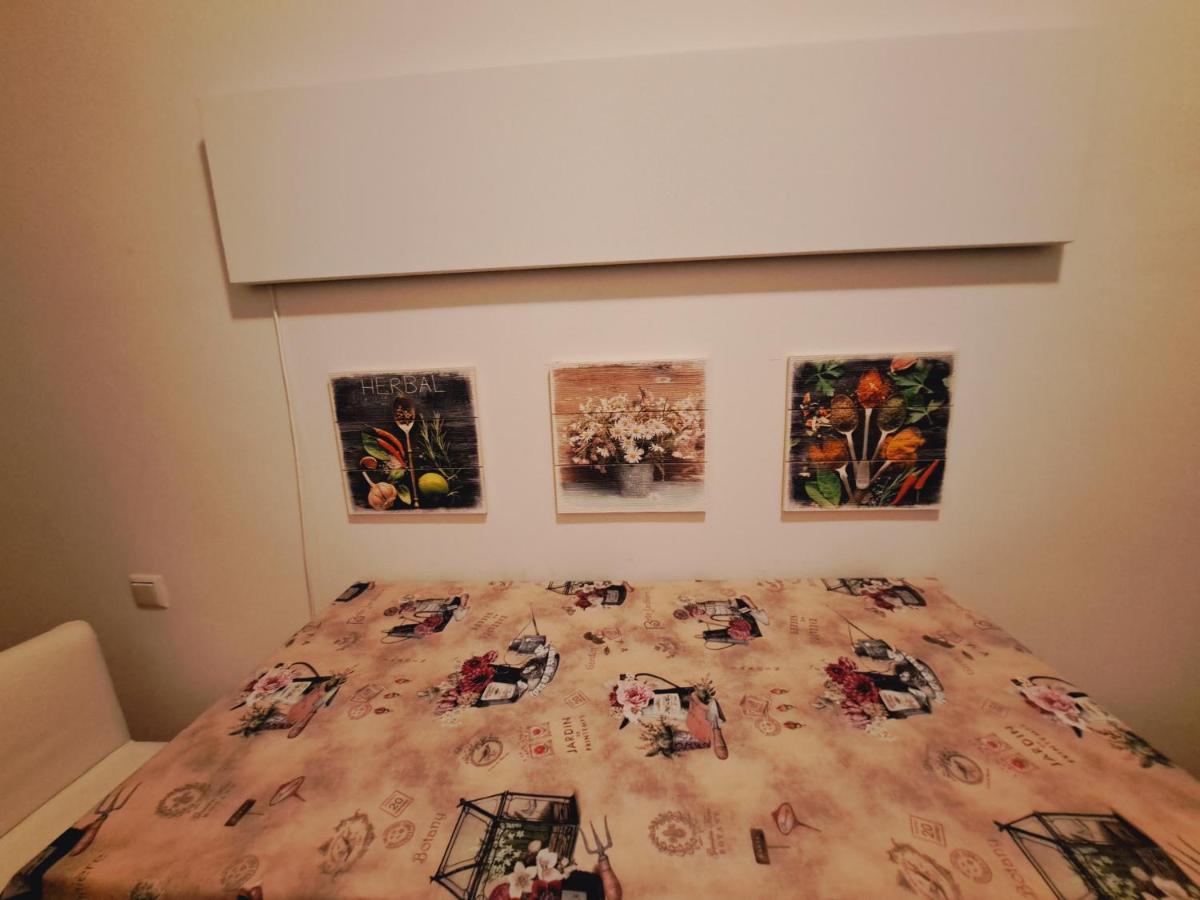 Relax Appartement 10 Minutes To Downtown Вена Экстерьер фото