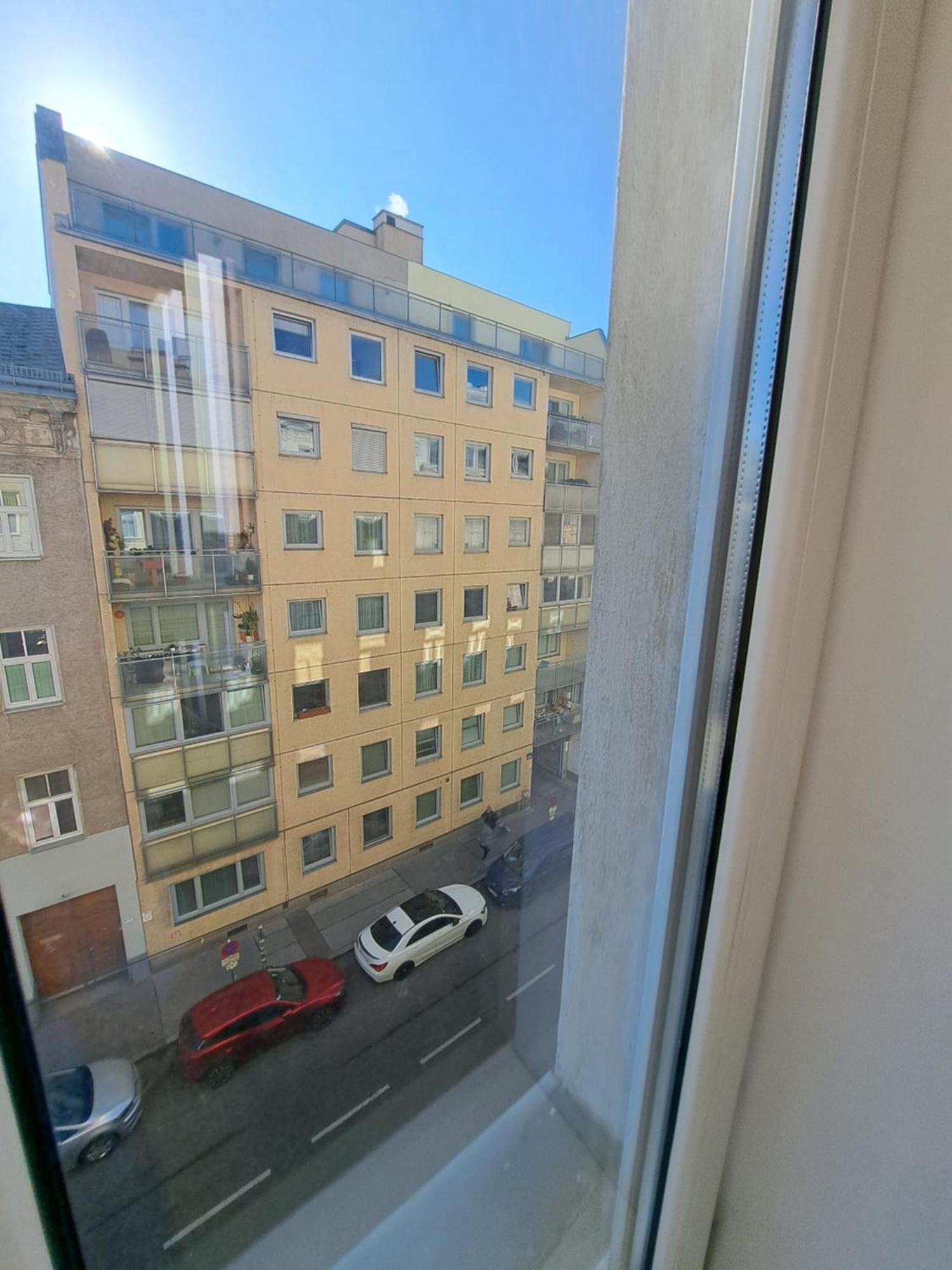 Relax Appartement 10 Minutes To Downtown Вена Экстерьер фото